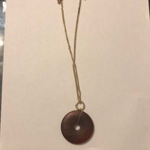 Women’s universal thread necklace